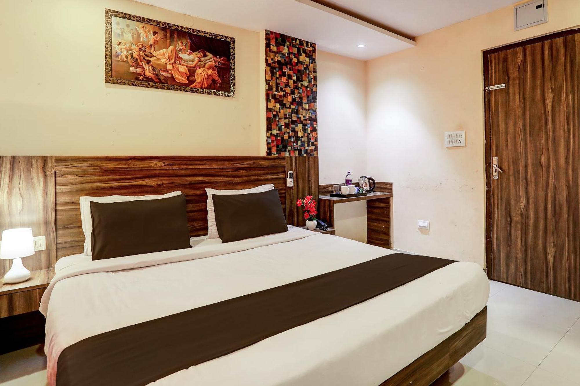 Super Hotel O Vaishnavi Inn Hyderabad Eksteriør bilde