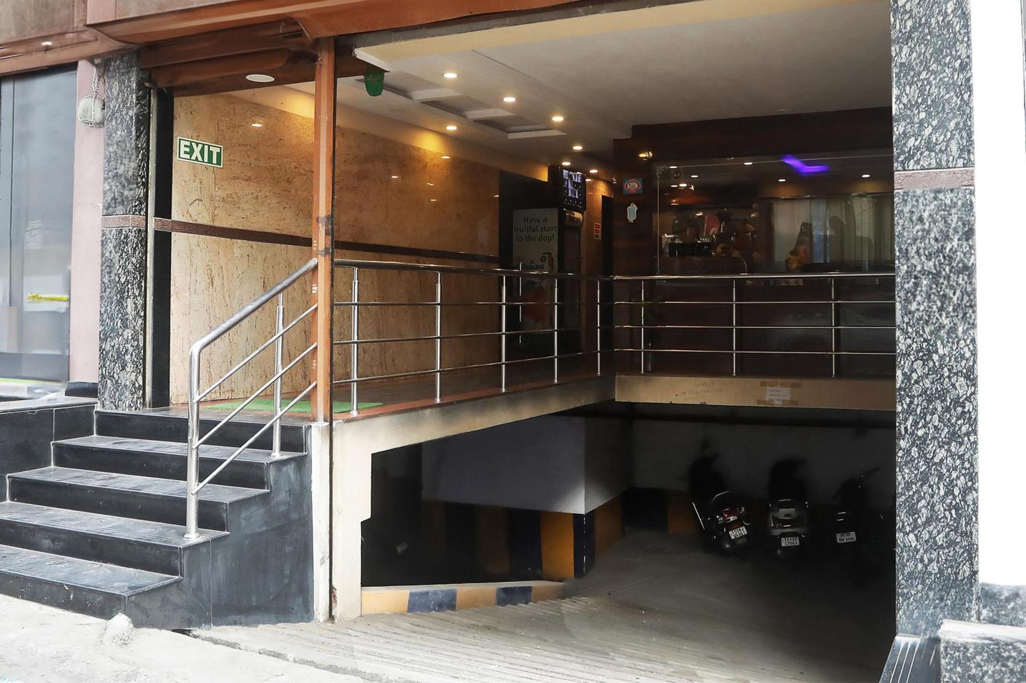 Super Hotel O Vaishnavi Inn Hyderabad Eksteriør bilde